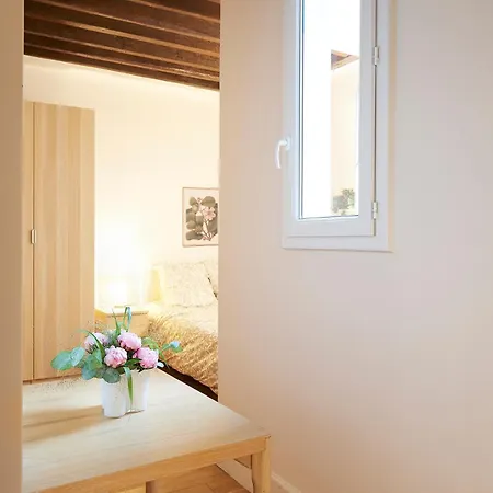 Apartman Le Parisien - Long Sejour